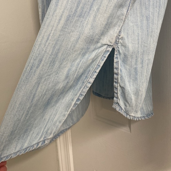 Half-button chambray blouse - Picture 9 of 9